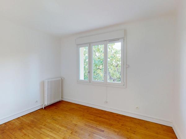 GAGNY, maison familiale de 130m², 9 pièces