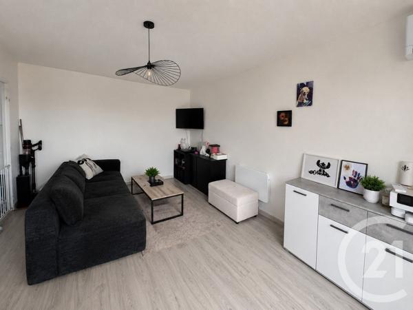 Appartement T3 à vendre  3 pièces - 69,96 m 2   BRUGES  - 33