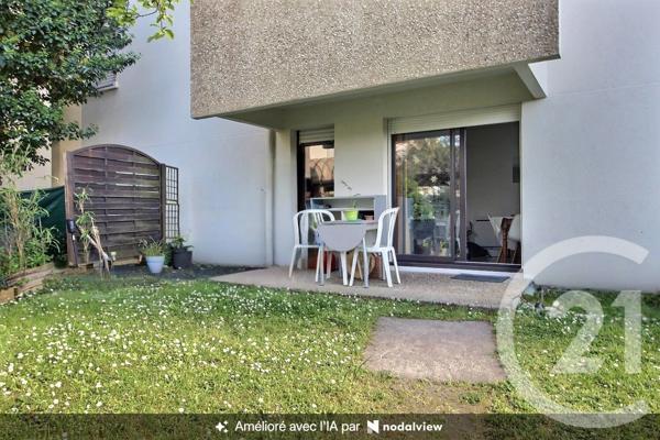Appartement T3 à vendre  3 pièces - 69,96 m 2   BRUGES  - 33