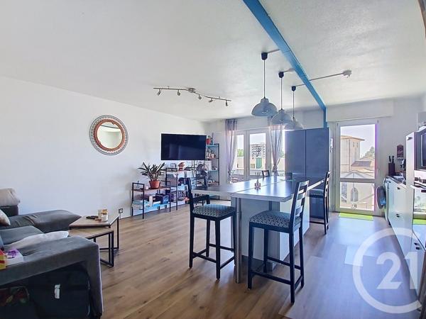 Appartement T3 à vendre  3 pièces - 69,96 m 2   BRUGES  - 33