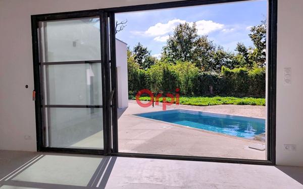 Maison à vendre    4 pièces •  Noyalo