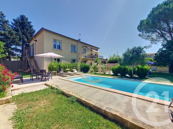 Maison à vendre  11 pièces - 230 m2 UZES - 30