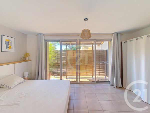 Maison à vendre  11 pièces - 230 m2 UZES - 30