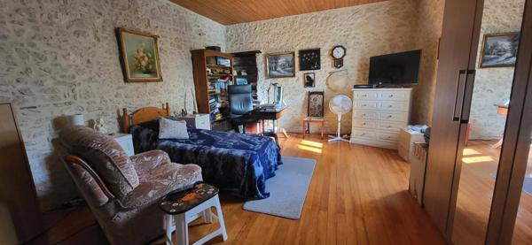 Maison 166 m² avec 2 gîtes et une dépendance