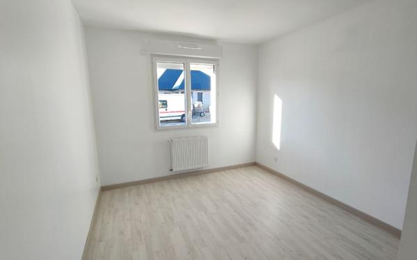 Maison à louer    5 pièces •  Ormes