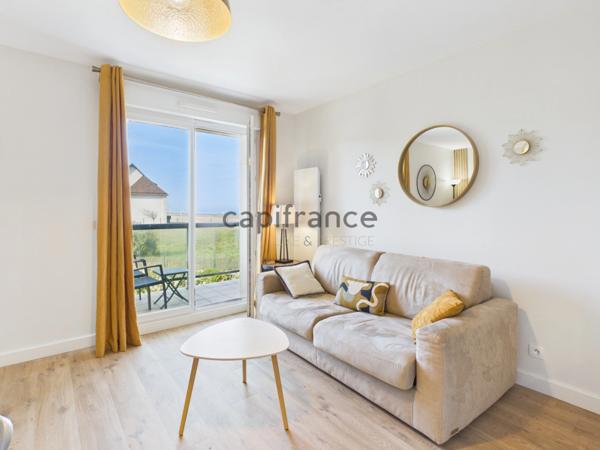 Superbe 2 pièces avec vue mer exceptionnelle et accès direct plage
