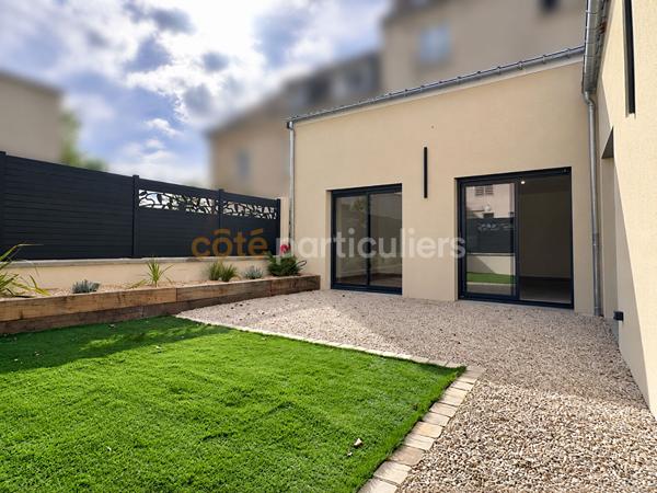 Vente
                Maison91 m² - 4 Pièces -
                    SAINT LO (50000)