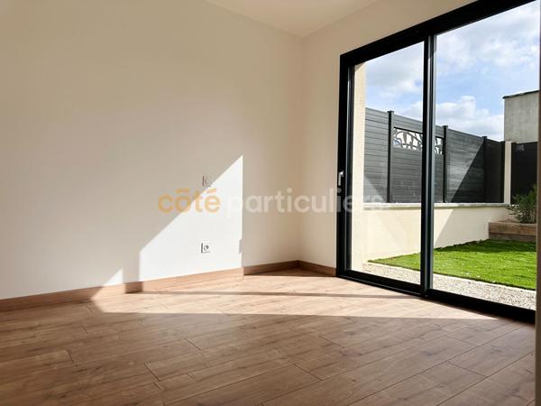 Vente
                Maison91 m² - 4 Pièces -
                    SAINT LO (50000)