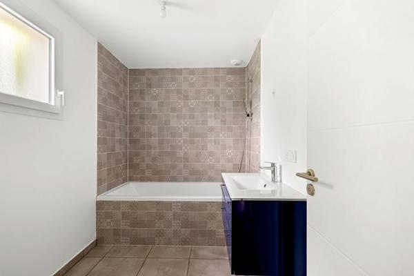 AUDENGE MAISON CONTEMPORAINE 4 PIECES
