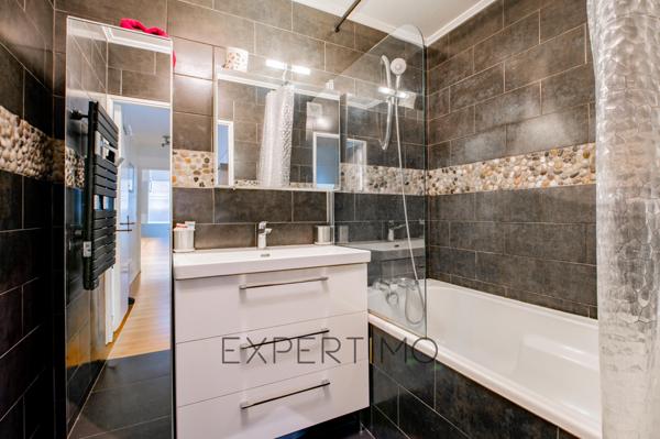 Levallois-Perret (92300) Exclusivité, Elégant 3 pièces lumineux dans un résidence récente avec garage et cave