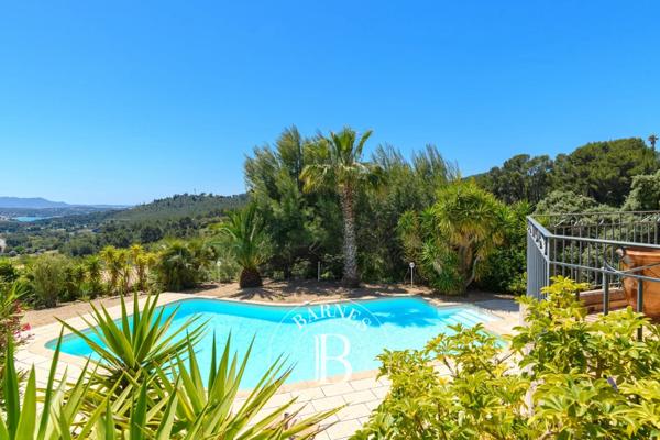 Bandol, Villa 5 Chambres -  186 m² à vendre
