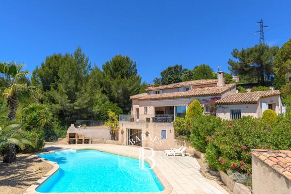 Bandol, Villa 5 Chambres -  186 m² à vendre