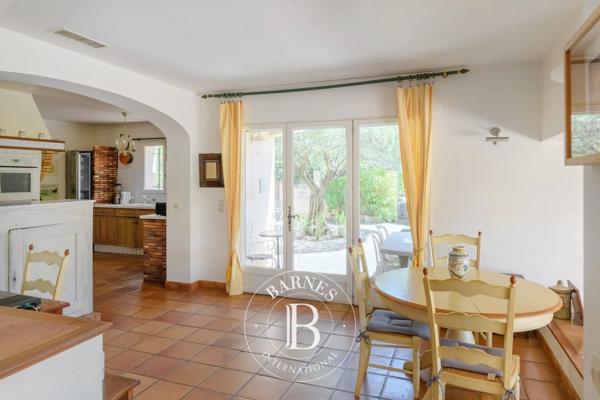 Bandol, Villa 5 Chambres -  186 m² à vendre