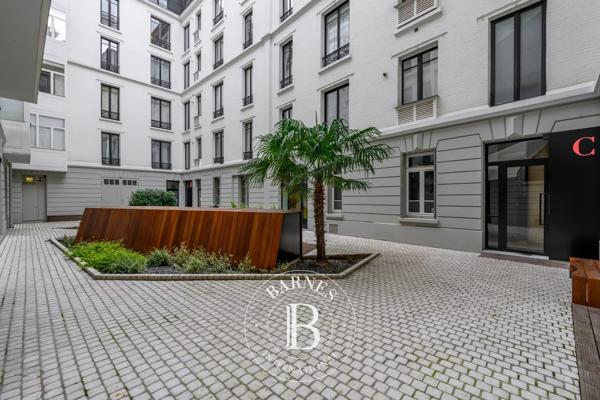 Paris 8ème, Appartement  58 m² à vendre