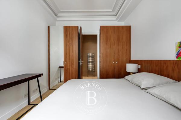 Paris 8ème, Appartement  58 m² à vendre