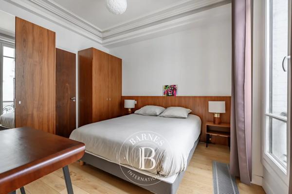 Paris 8ème, Appartement  58 m² à vendre