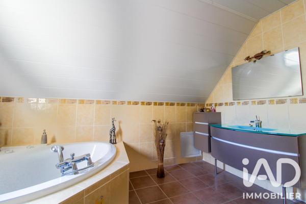 Maison à vendre 5 pièces 129 m² Épône