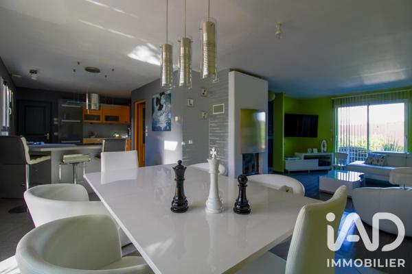 Maison à vendre 5 pièces 129 m² Épône