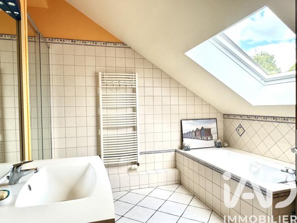 Maison à vendre 9 pièces 184 m² Beauvais