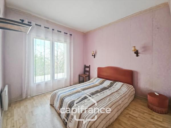 Maison de plain-pied, 4 pièces et jolie vue, dans un environnement calme