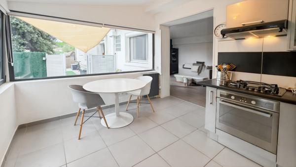 Maison rénovée avec beaux extérieurs – Saint-Jean-de-Védas (quartier Saint-Jean le Sec – Mas de Magret)