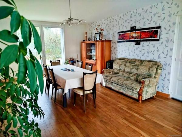 Charmante maison de 120m² sur un terrain de 3560m²