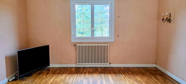 Perpezac-le-Noir (19410) MAISON 4 CHAMBRES A PERPEZAC LE NOIR