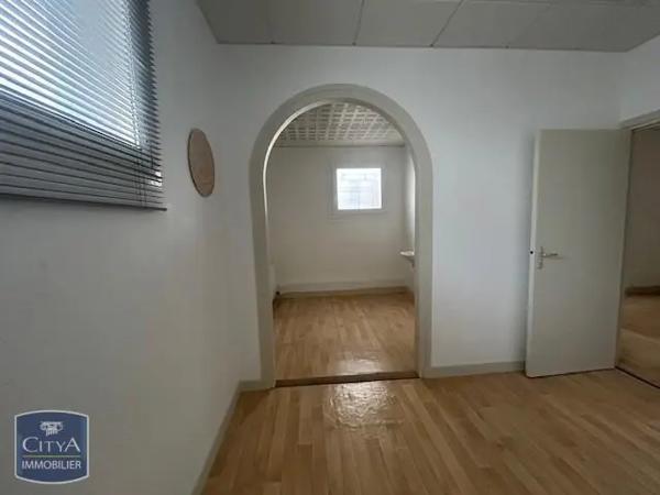 Local professionnel à louer