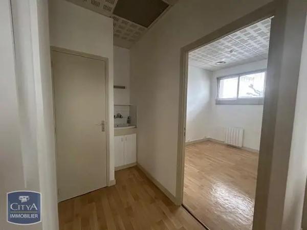 Local professionnel à louer