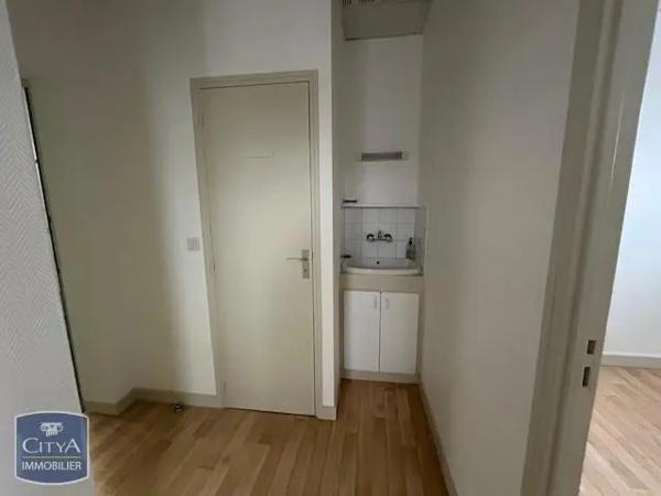 Local professionnel à louer