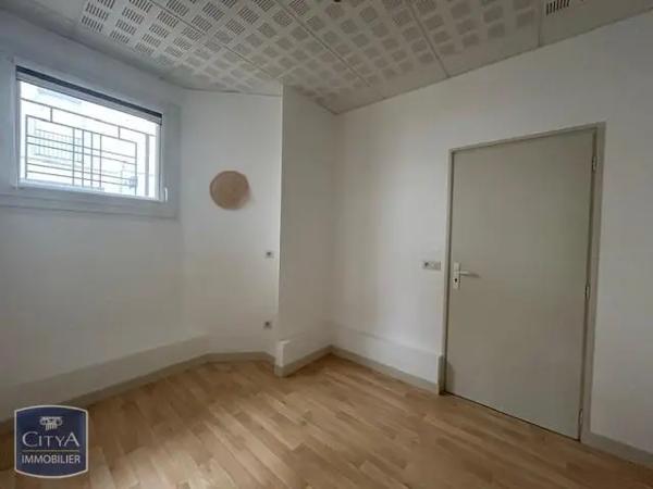 Local professionnel à louer