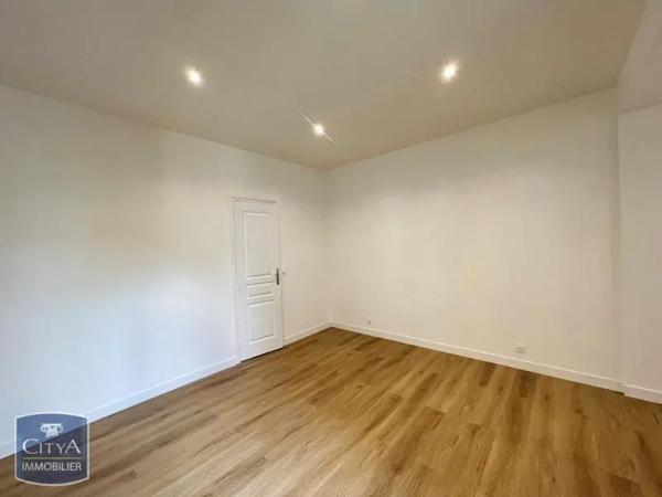 Appartement à louer 1 pièce 23.98m²