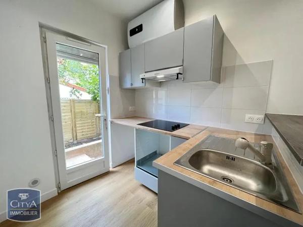 Appartement à louer 1 pièce 23.98m²