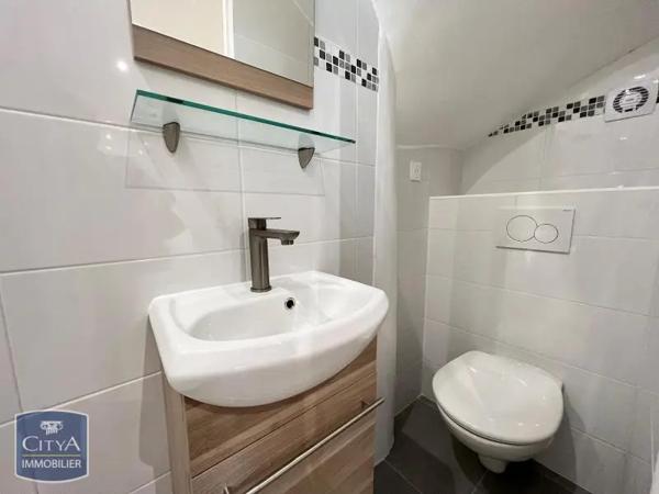 Appartement à louer 1 pièce 23.98m²