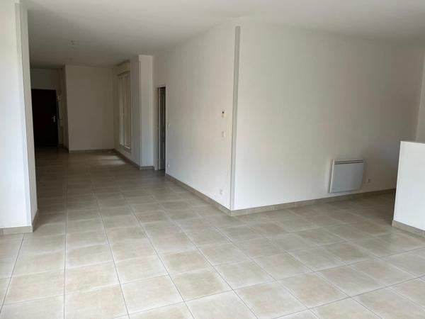 Bel appartement centre-ville dans résidence sécurisée avec ascenseur et parking !