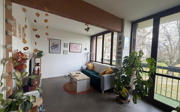 Appartement à vendre    3 pièces • 67 m2 Fontaine