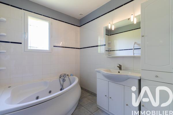Location maison 5 pièces 89 m² Conches-en-Ouche