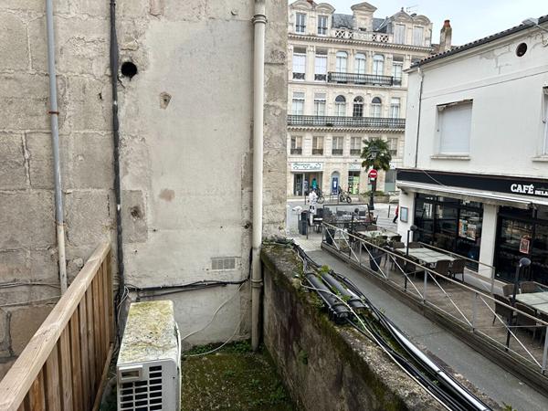 Immeuble Rochefort emplacement n°1 : 138.77 m2