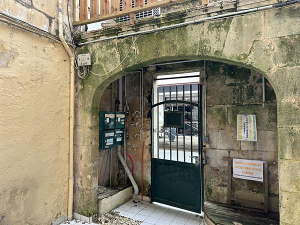 Immeuble Rochefort emplacement n°1 : 138.77 m2