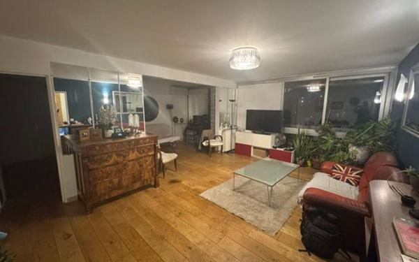 Appartement à louer    2 pièces • 74,58 m2 Lyon 8