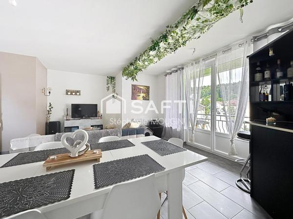 Appartement lumière traversante, 3 ch, garage, exterieur.