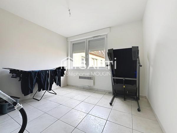 Appartement lumière traversante, 3 ch, garage, exterieur.