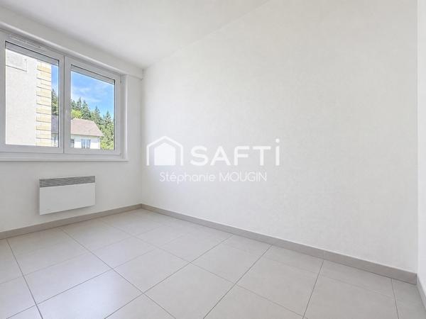 Appartement lumière traversante, 3 ch, garage, exterieur.