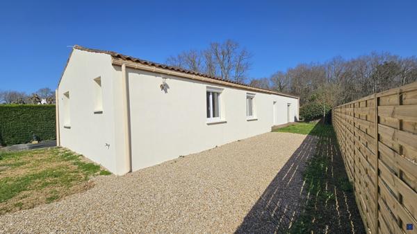 MAISON plain-pied 4 chambres centre de Médis