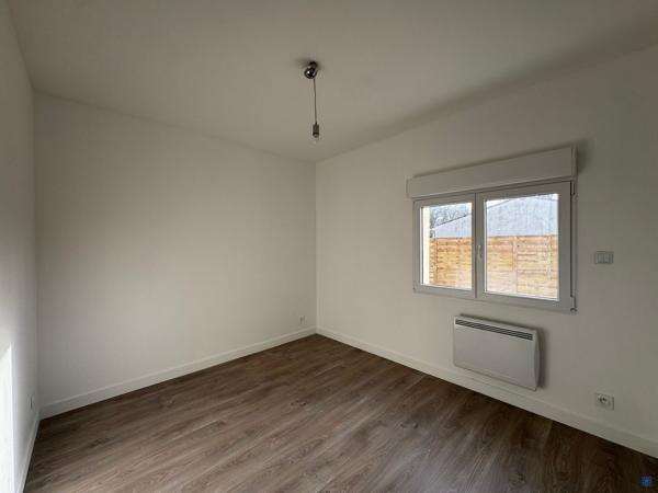 MAISON plain-pied 4 chambres centre de Médis