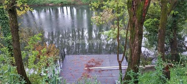 Vente                                                      Maison
                        
                     6 pièces                      160 m2                     à Castres