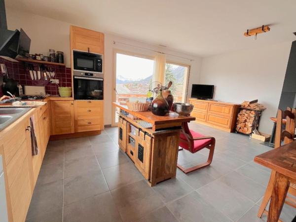 Maison T4 de plain-pied, belle vue sur les Ecrins