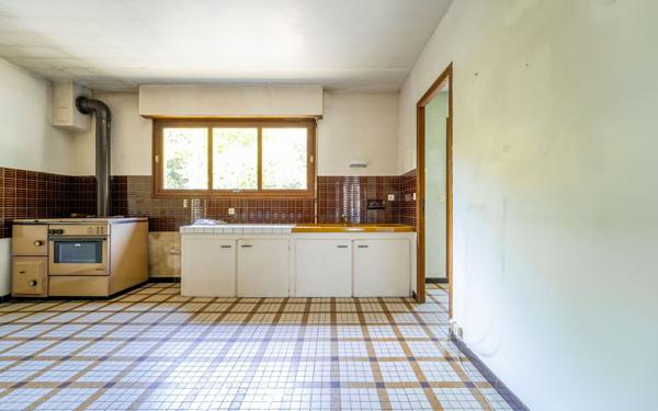 Maison à vendre    4 pièces •  Saint-Julien-en-Born