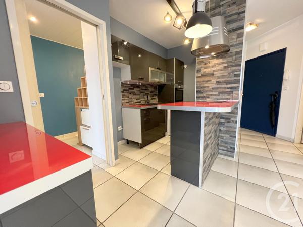 Appartement F2 à vendre  2 pièces - 58,68 m2 AUBENAS - 07