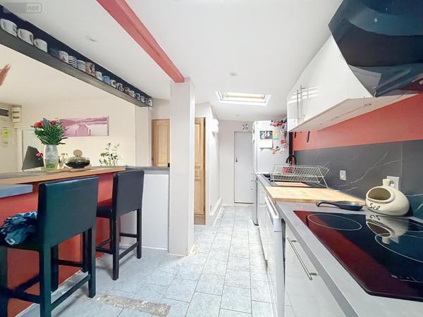 Maison à vendre à Bernières-sur-Mer dans le Calvados (14990), ref : 0008